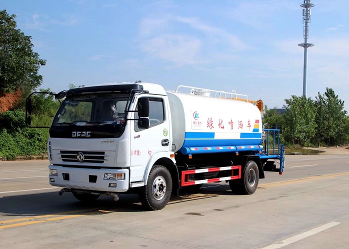 東風大多利6方抑塵噴霧綠化噴灑車 東風大多利6方抑塵噴霧綠化噴灑車圖片