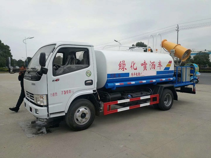 東風(fēng)小多利卡噴霧抑塵綠化噴灑車 東風(fēng)小多利卡噴霧抑塵綠化噴灑車圖片
