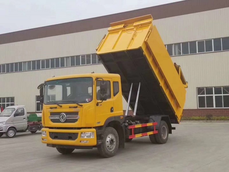 東風多利卡D9（12方）對接垃圾車