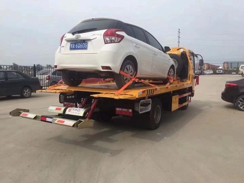 解放虎V藍(lán)牌一拖二清障車