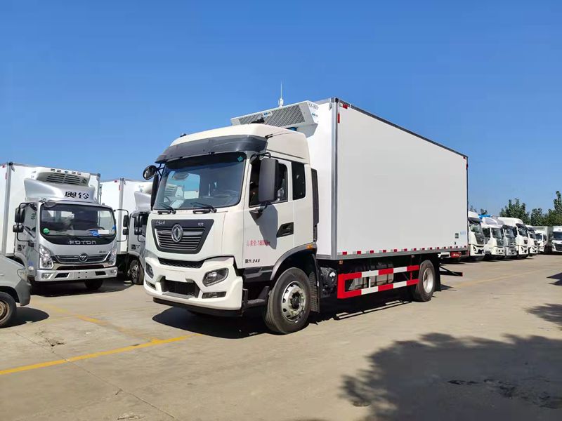 東風天錦冷藏車
