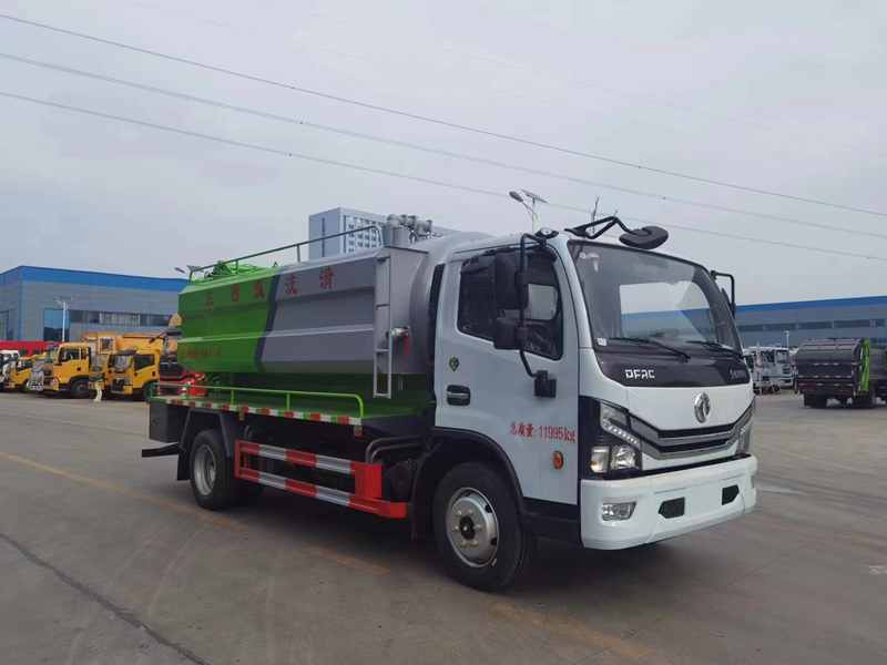 東風(fēng)大多利卡清洗吸污車（12.5方）