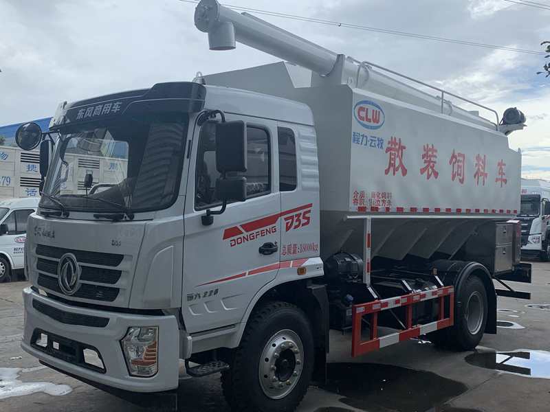 東風(fēng)暢行散裝飼料運輸車